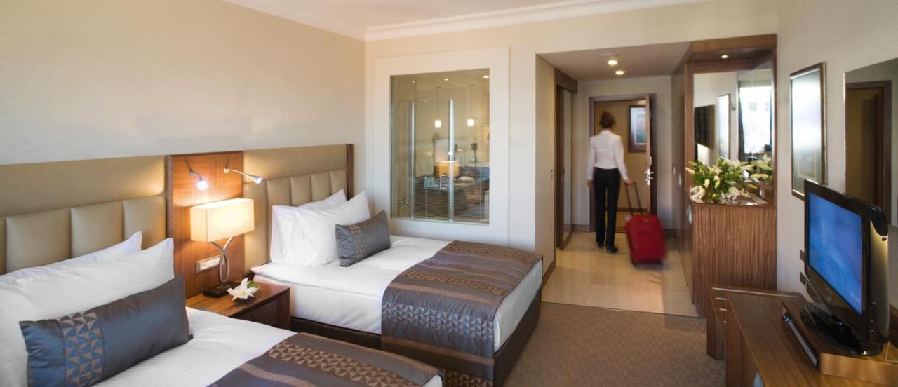 Moevenpick Hotel İzmir